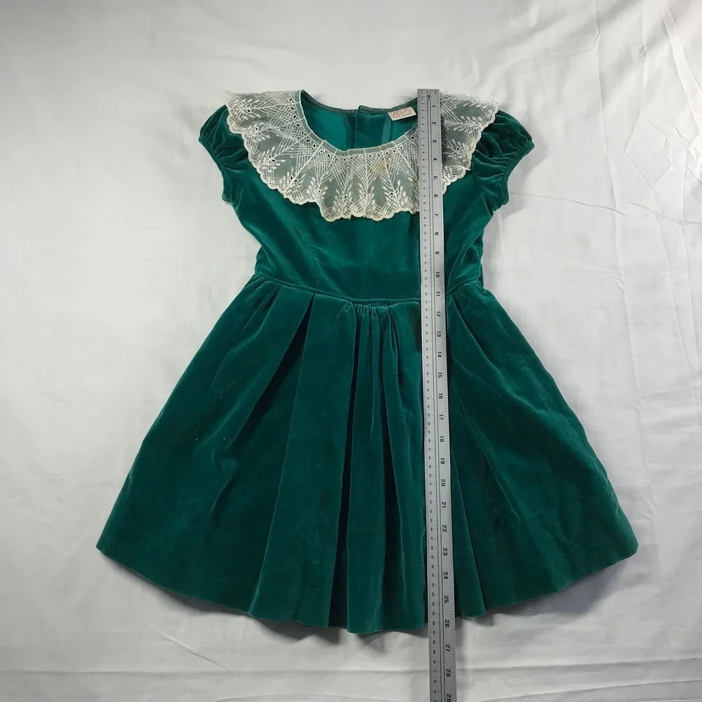 Vintage Celeste New York Girls Emerald Green Velvet Lace Collar Dress Holiday